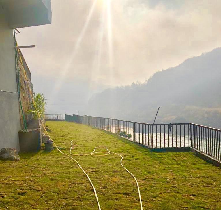 Hotel La Orilla Muzaffarabad Exterior photo
